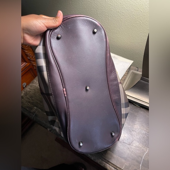 100% Authentic Burberry Walden Hobo Bag - Picture 7 of 10